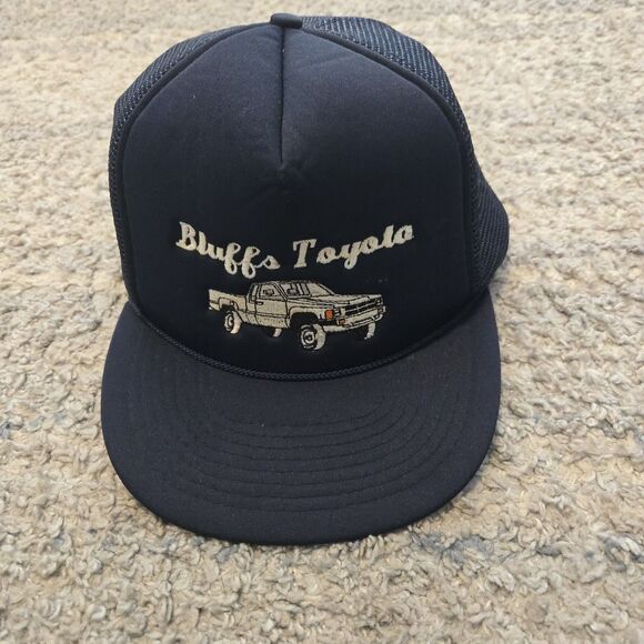 Vintage Bluffs Toyota Hat Cap Strap Back Mens Navy Blue Embroidered - Picture 1 of 4